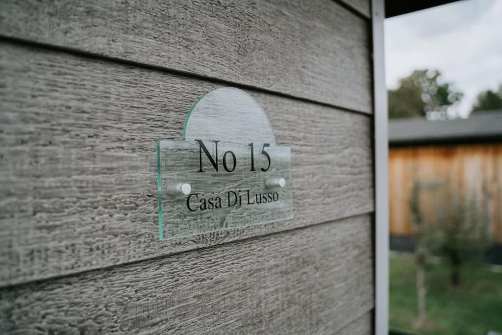 Casa Di Lusso Luxury Lodge Woodhall Spa Exterior foto